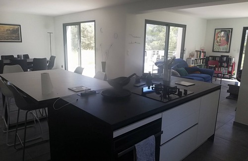 Sollies-Toucas Villa | Quiet new villa with unobstructed view