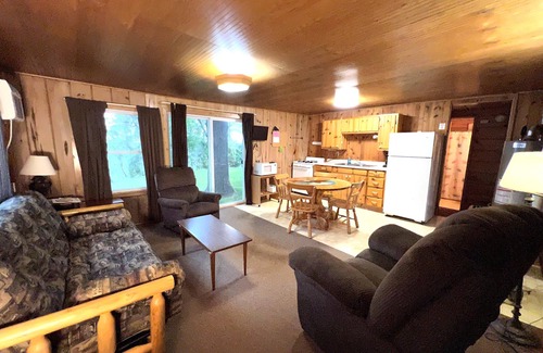 Federal Dam Resort | Quiet Northwoods Cabin on Leech Lake, Minnesota