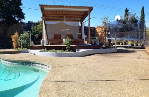 Rancho Cordova House | Quiet Oasis with Pool & Hot Tub just off Riverfront