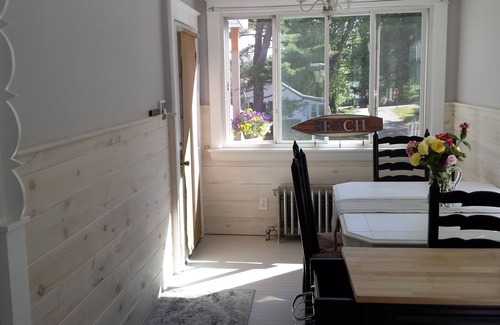Old Orchard Beach Apartment | Quiet Ocean Breeze Cottage