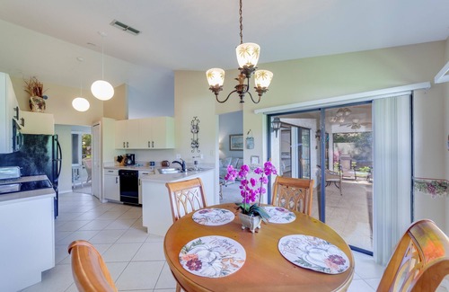 Three Oaks House | Quiet,Pet friendly house that feels just like Home! close to shopping,FGCU,beach