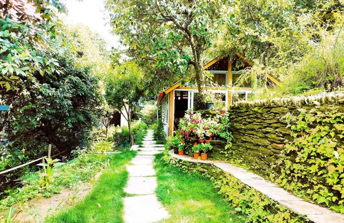 Kaul House | Quiet Place Himalayas Cob House Suite