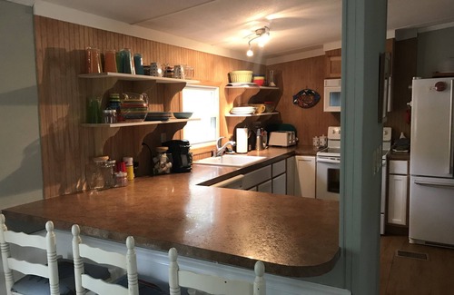 Lake Norman of Catawba Cottage | Quiet Private Rural Lakefront Home On Lake Norman