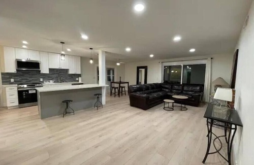 Arden-Arcade House | Quiet, relaxing home