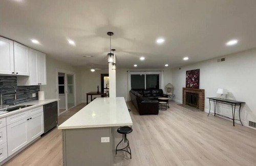 Arden-Arcade House | Quiet, relaxing home