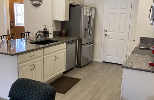 Lake Havasu City Apartment | Quiet Residential Neighborhood. Relax and Enjoy!