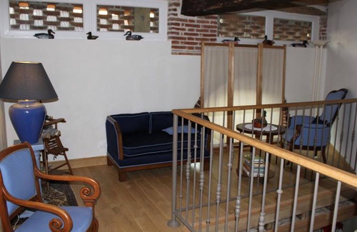 Villars-les-Dombes Bed & Breakfast | Quiet room B&b - at Domaine de La Bellière