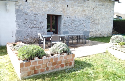 Limalonges House | Quiet rural French retreat