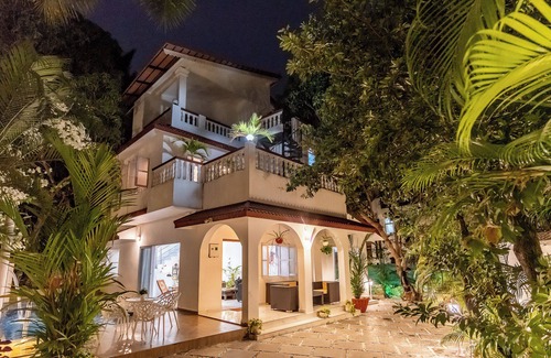Bastora House | Quiet & Serene pool villa in the heart of Goa private pool/kids pool/patio/lawn