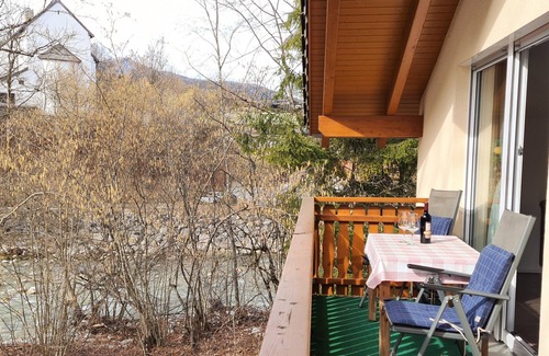 Schwob Apartment | Quiet, spacious vacation apartment "An der Ache 2" with balcony