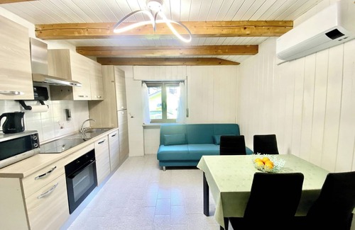 Montan-Angelin-Arensod Apartment | Quiet Two-room Apartment With Parking Space - Casa Montan