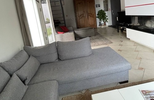 La Valette-du-Var Villa | Quiet villa on the slopes of Coudon (sea view) 15min from the beaches