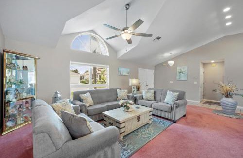 Marco Island House | Quiet waterfront home with pool, dock and bicycles