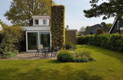 Bruinisse House | Quietly located holiday home in Zeeland