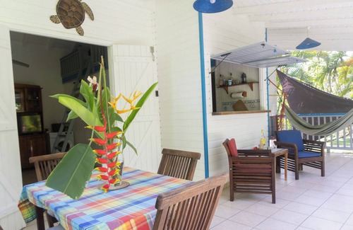 Saint-Francois House | Quietly situated gite with water supply.