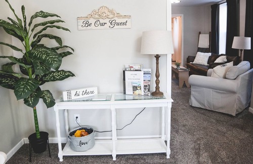 Quincy House | Quincy Quarters 2 - 2bdr, 2baths