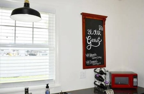 Baker City House | Quinn's Cottage, Downtown! Cozy Downtown Home! Sleeps 6, Local Golfing 50% Off!