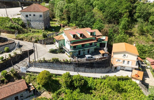 Rio Caldo House | Quinta da Carvalha quarto10