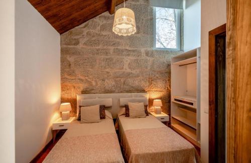Sao Tiaguinho House | Quinta das Lamas - Oak Tree House