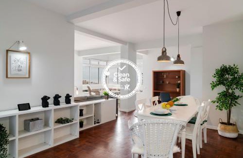 Imaculado Coracao de Maria Apartment | Quinta Deão I by An Island Apart