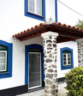 Angra do Heroismo House | Quinta de São José by PontaNegraAzores