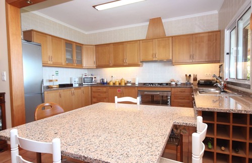 Santa Cruz House | Quinta do Santo by LovelyStay