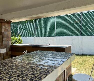 Ayala House | Quinta Rinos