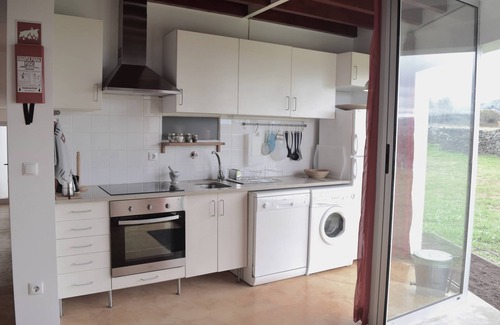 Ponta Delgada Villa | QUINTADA FALÉSIA CASA BRANCA by Azores HomeMade