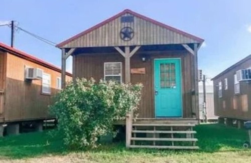 Matagorda Cabin | Quite peaceful cabin resort