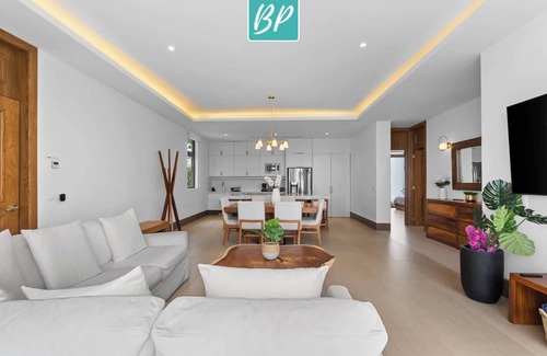 La Puntilla Condo | QUIYA: Luxury 2BR with 5 Pools & Beach Club