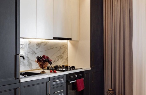 Bucharest City-Centre Apartment | Qult Invictus Summa