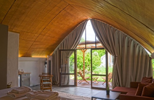 Seferihisar Hotel | Quonset Glamping