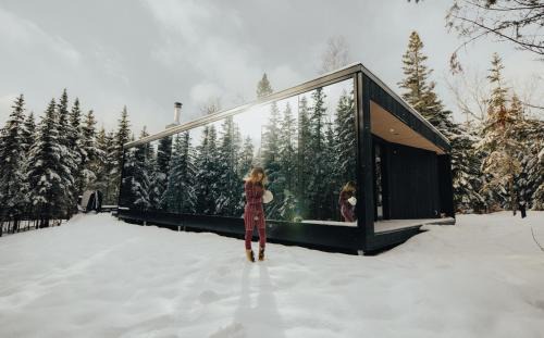 Petite-Riviere-Saint-Francois Villa | Réflexion Charlevoix - Maisons Miroirs