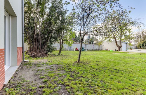 Aulnay-sous-Bois Apartment | Résidence 4T Immo/lit Double/canapé-lit Pour Maximum 4 pax