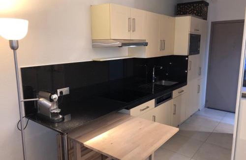 Toulon - Hyeres Apartment | Résidence Bona vue mer panoramique