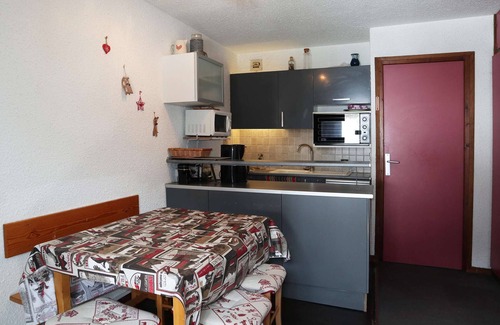 Les Orres Apartment | Résidence Cairn - Studio 4 Personnes vue Pistes