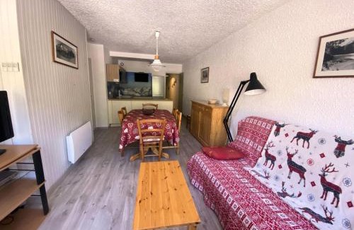 Les Deux Alpes Apartment | Résidence Diamant 1 - Chaleureux T3 centre station, avec vue sur les pistes MAE-5381