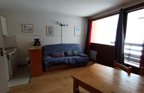 Montgenevre Apartment | Résidence Ferme D'augustin - Batiment E - Appartement 4/6 personnes - Skis aux pieds MAE-9154