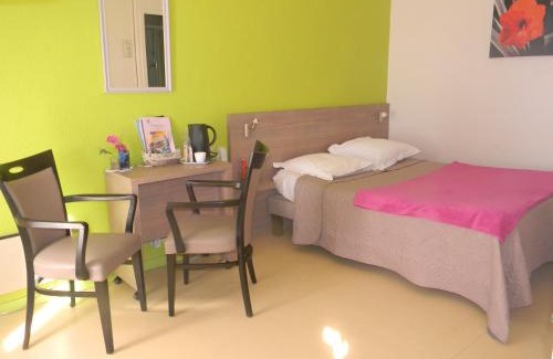 Jonzac Apartment | Résidence Hôtelière Hélios