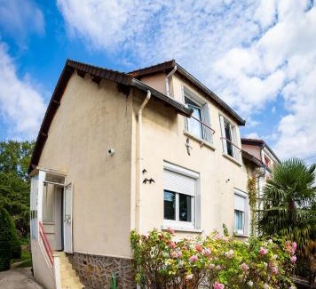 Villeneuve-le-Roi Apartment | Résidence Hermès Paris Orly Aéroport