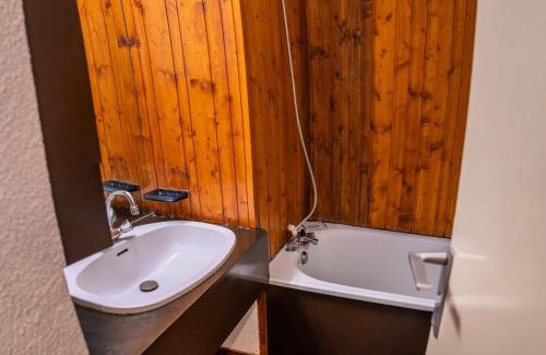 Les Orres Apartment | Résidence Le Belvedere - Studio cabine au coeur des Orres 1650 MAE-4524