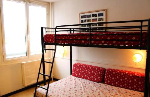 Saint-Etienne-en-Devoluy Apartment | Résidence Le Bois D'aurouze - Mini-studio côté vallée au pied des pistes MAE-9731