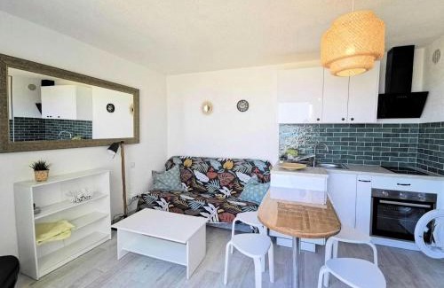 Port Leucate Apartment | Résidence Les Nefs Des Sables - APPT T2 CAB OU MEZZ 6 couchages PORT LEUCATE. Réf: 2NEF 45K4 MAE-5304