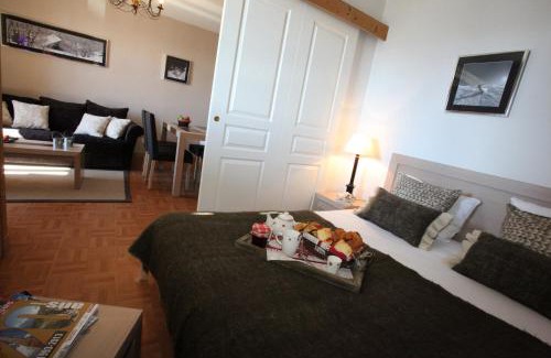 Fontcouverte-la-Toussuire Apartment | Résidence Néméa Les Chalets Des Cîmes