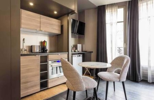 Passy Apartment | Résidence Paris FREMIET