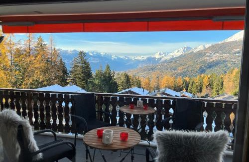Lens Apartment | Résidence Robin des Bois, Crans-Montana, luxueux appartement avec vue imprenable