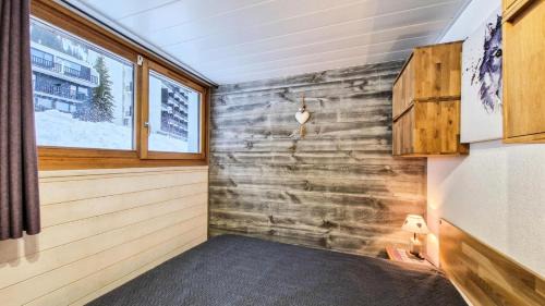 Flaine Apartment | Résidence Sagittaire - Appartement rénové avec balcon · Centre station MAE-7398