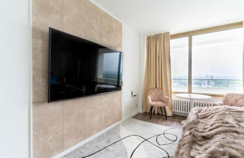 Ruettenscheid Apartment | RüSuite - Messe Essen I King Size Bed I 75 Zoll TV