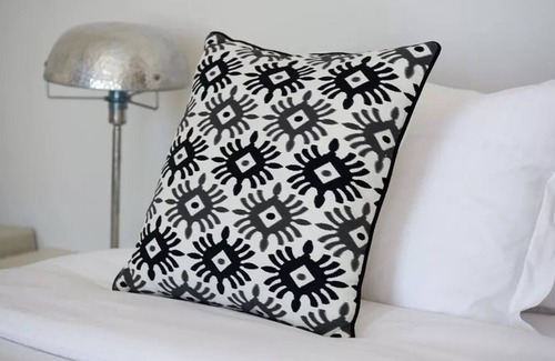 Imerovigli Villa | R 3295 Villa Harun With Outdoor Jacuzzi ,Internet access & Coffee Facilities.