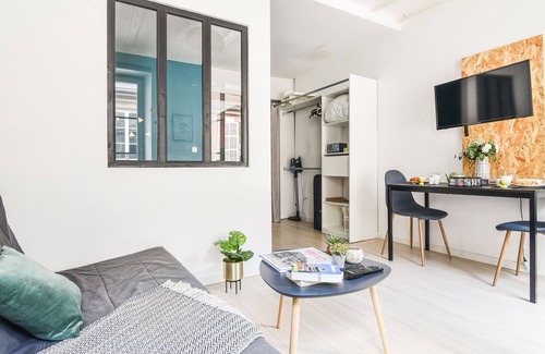 Krutenau Apartment | R Apartments Strasbourg Fenêtresurkrut ideal for couple and family!